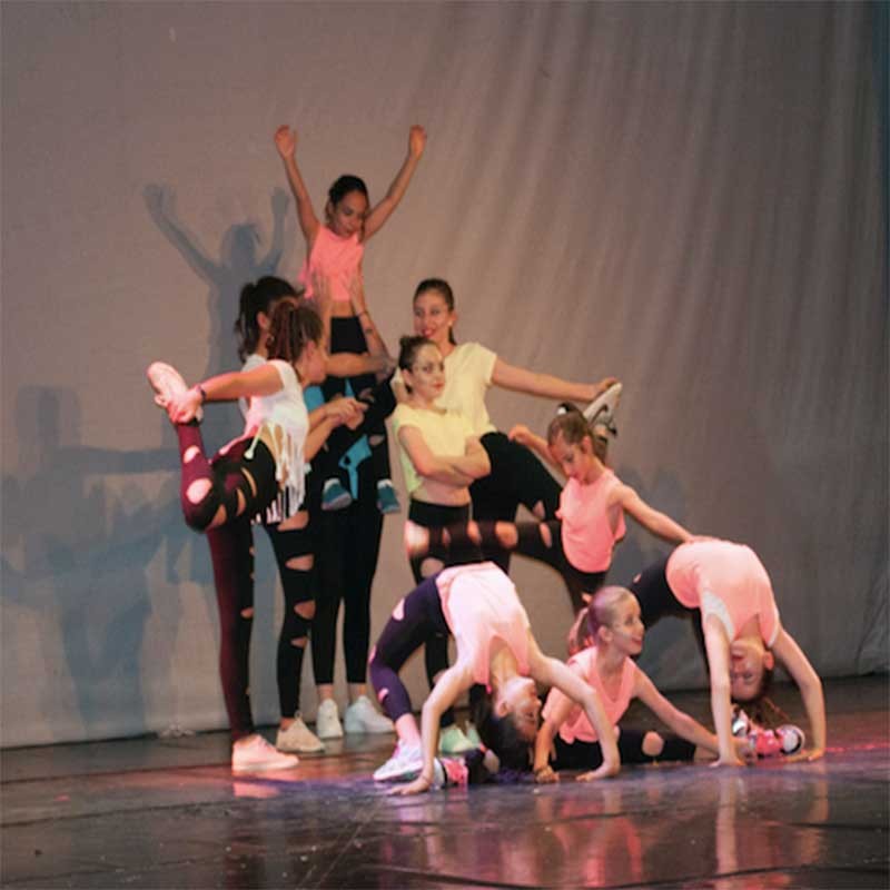 Clases de funky infantil Escuela Profesional de danza Madrid Centro.