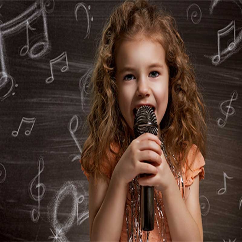 Introductory singing classes for children at the Fame Factory Academy